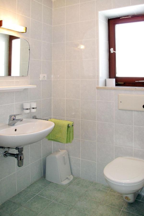 Apartment Haupthaus Schoenblick - Svh121 By Interhome San Valentino alla Muta Exterior foto